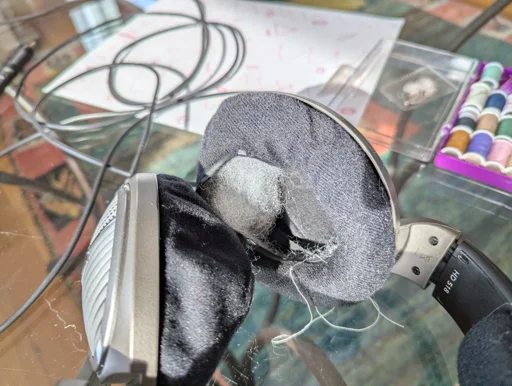 Replacing headphone foam